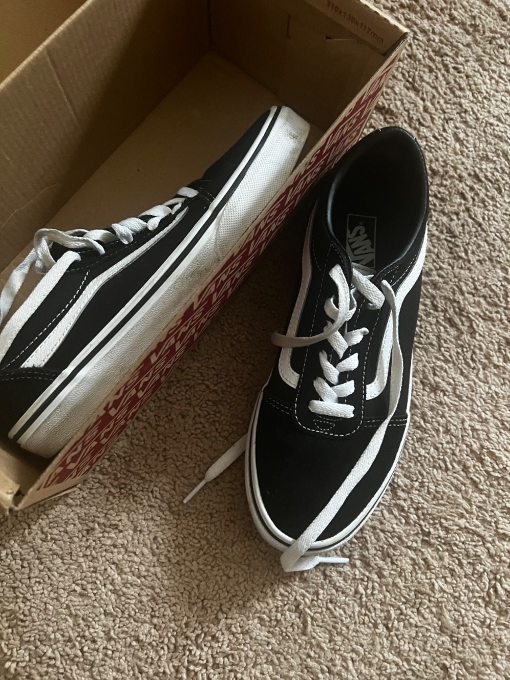 VANS, BLACK/WHITE, SIZE 6 MEN - Picture 5 of 5